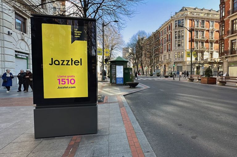 publicidad en pantallas digitales centro bilbao